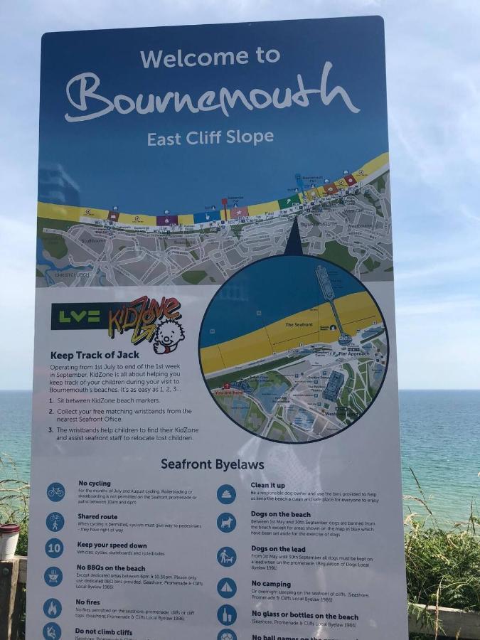 Flat-C, 4 Adults, 20 Mins To Beach, Netflix, Wifi, Sleeps 4 Adults Bournemouth Exterior foto