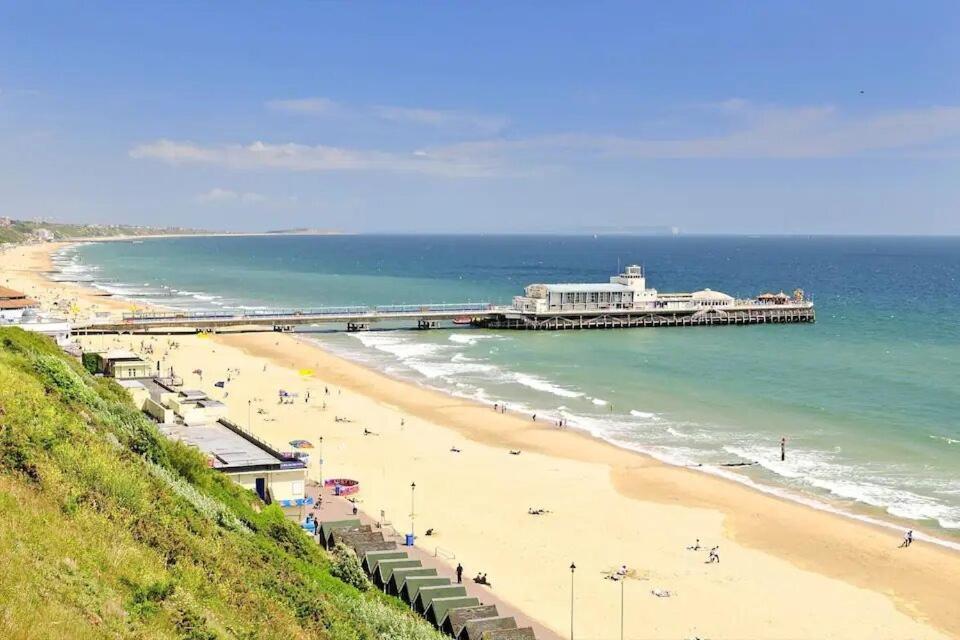 Flat-C, 4 Adults, 20 Mins To Beach, Netflix, Wifi, Sleeps 4 Adults Bournemouth Exterior foto